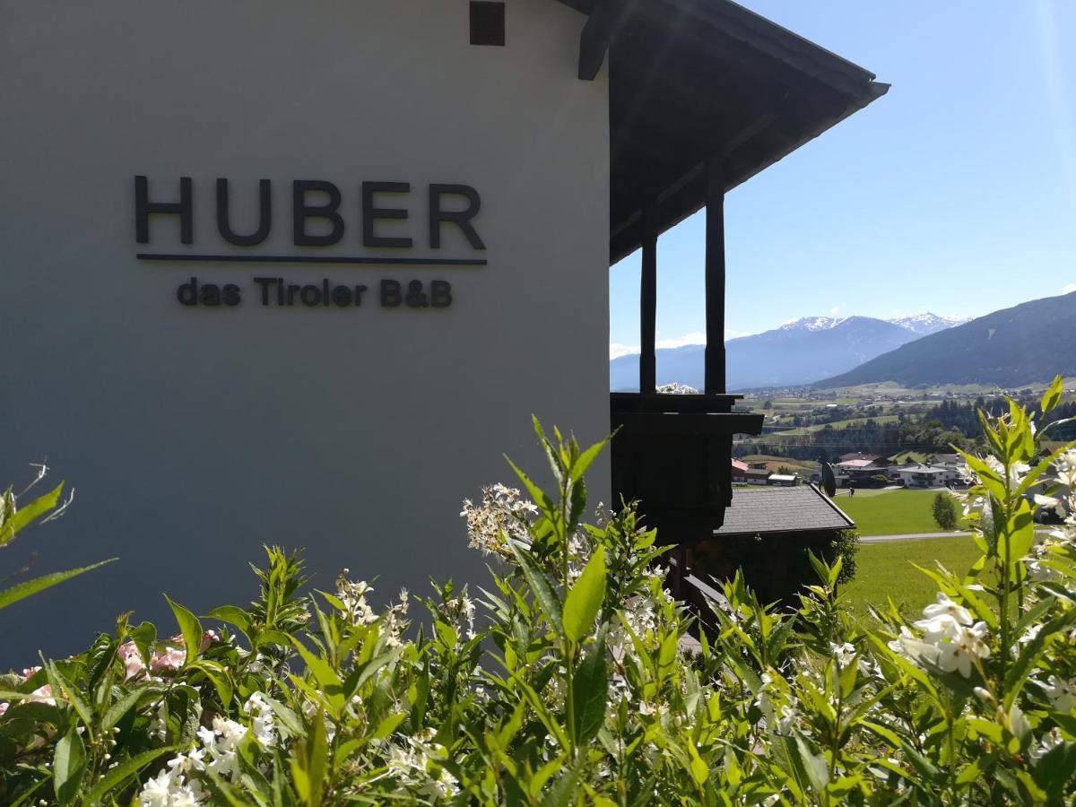 Huber - Das Tiroler B&B Oberperfuss Exterior photo